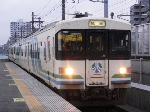 8000�`8119(�����w)