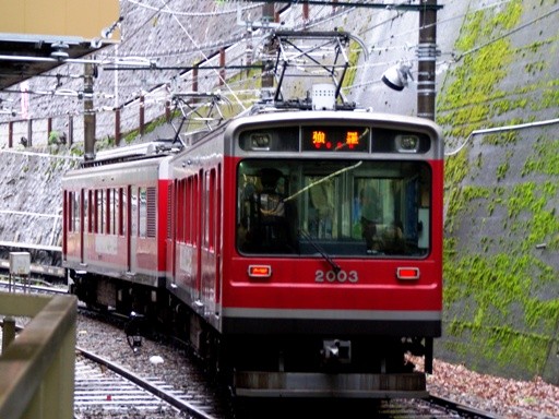 2000�n2004�T�������b�c��(���c���w)