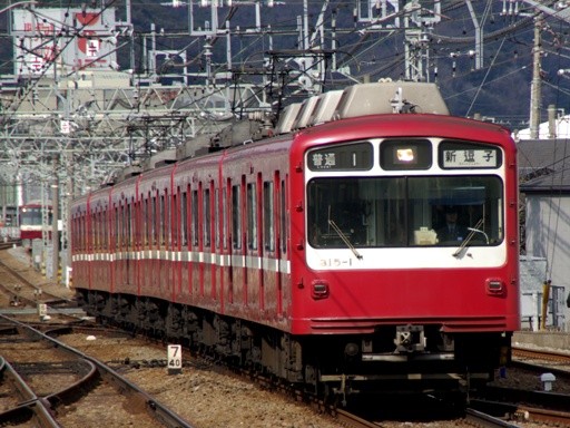 815-1(���򔪌i�w)