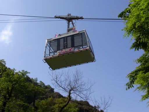 ���؎R���[�v�E�F�[�ԗ�