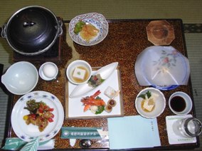 �S�{�쉷��z�e���i�Ȗ؁E�S�{�쉷��j