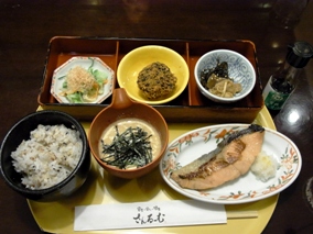 �����[�ށi�H�t���E���h�o�V�J�����j