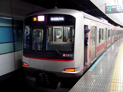 5855(���l�w)