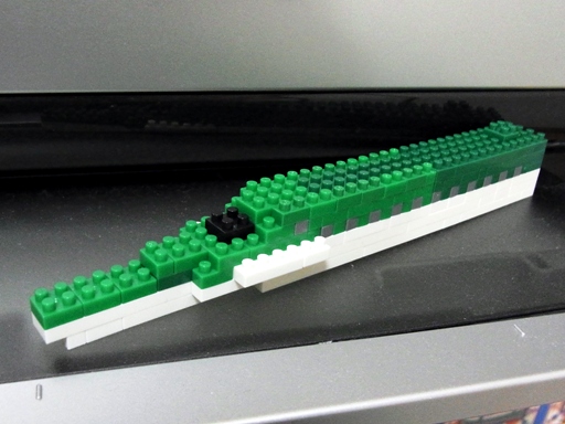 �i�m�u���b�N�S���͌^ �V���� E5�n�͂�Ԃ��iN�T�C�Y�j