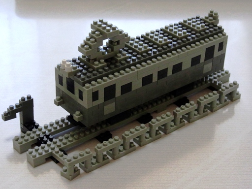 �i�m�u���b�N �S���͌^