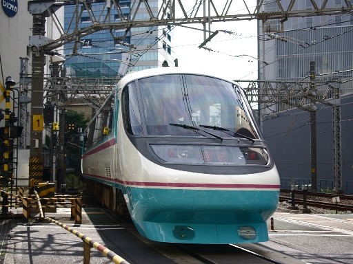 20000�`RSE ���}���X�J�[(�V�h�w)