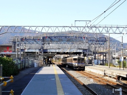 ���㗒�R�w�z�[��