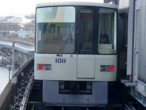 1000�`1011(���򔪌i�w)