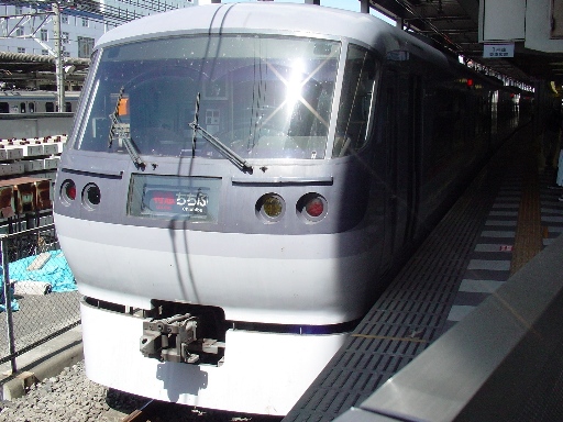 ���}������(�r�܉w)