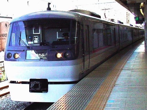 ���}������(�r�܉w)