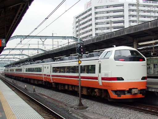 ���ʂ���(�ԉH�w)