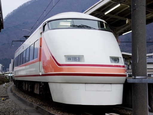 �X�y�[�V�A(�S�{�쉷��w�t��)