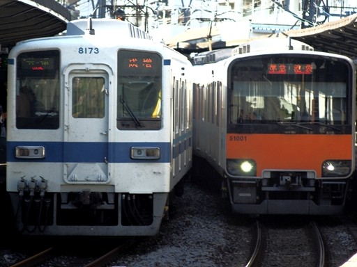 �Q���(�����w)