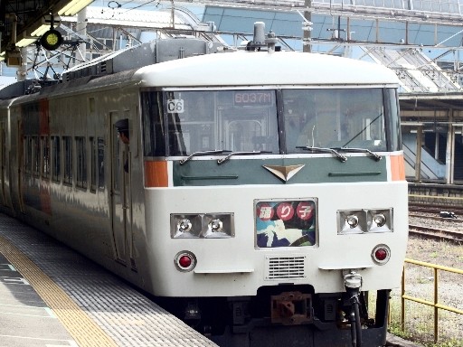 ���}�x��q��(�i��w)