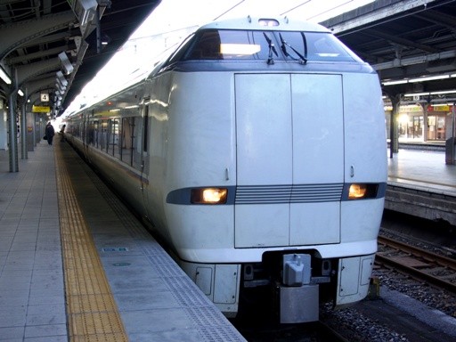 ���}���炳��(���É��w)